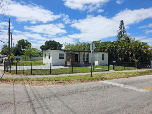 9900 NW 25th AVE, Miami, FL 33147