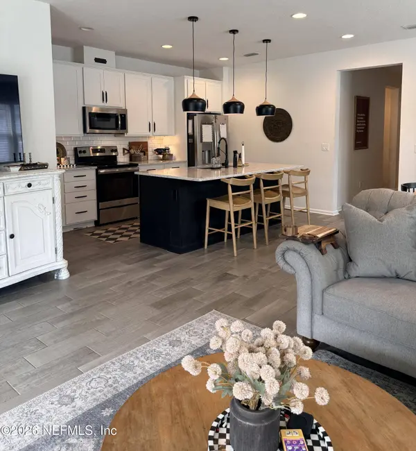 1078 PERSIMMON DR, Middleburg, FL 32068