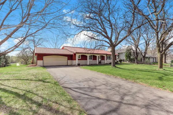 16175 Jamaica AVE, Lakeville, MN 55044