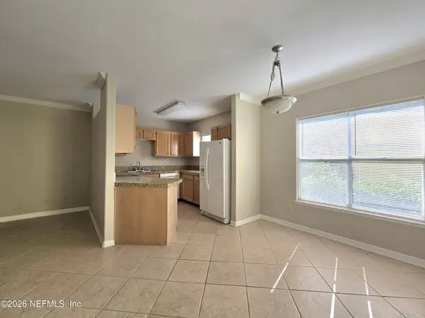 1800 THE GREENS WAY #107, Jacksonville Beach, FL 32250