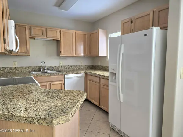 1800 THE GREENS WAY #107, Jacksonville Beach, FL 32250