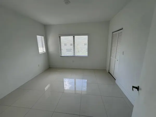 205 NW 12th CT, Florida City, FL 33034