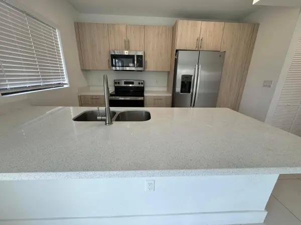 205 NW 12th CT, Florida City, FL 33034