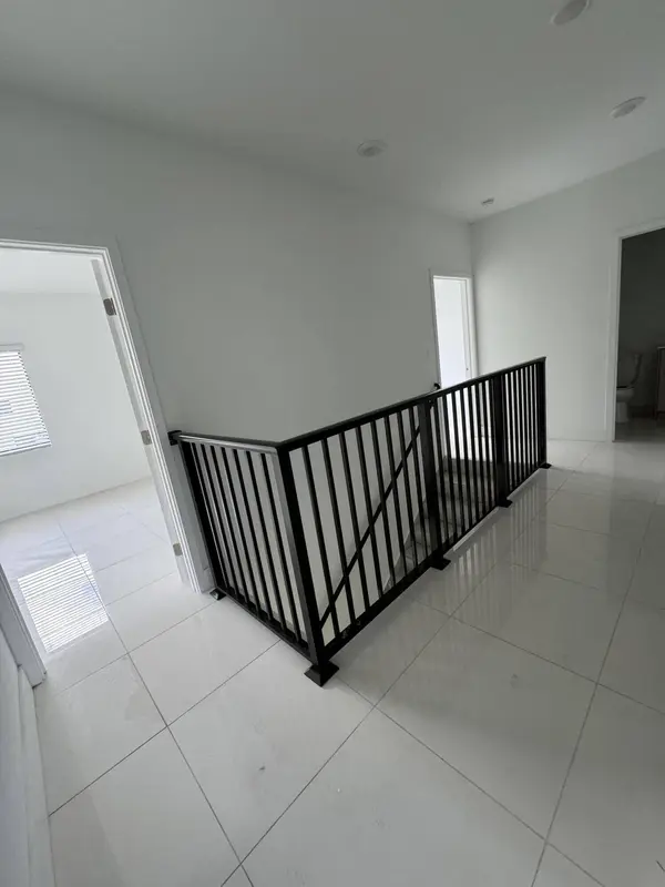 205 NW 12th CT, Florida City, FL 33034