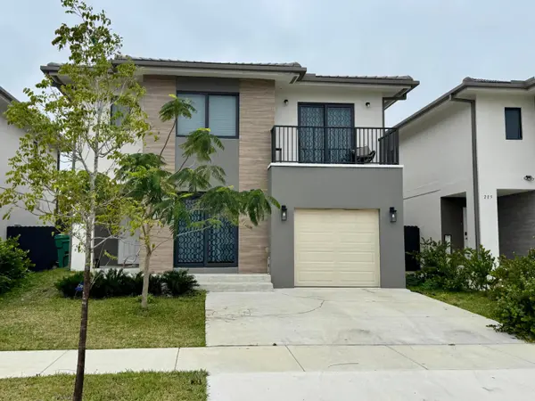 205 NW 12th CT, Florida City, FL 33034