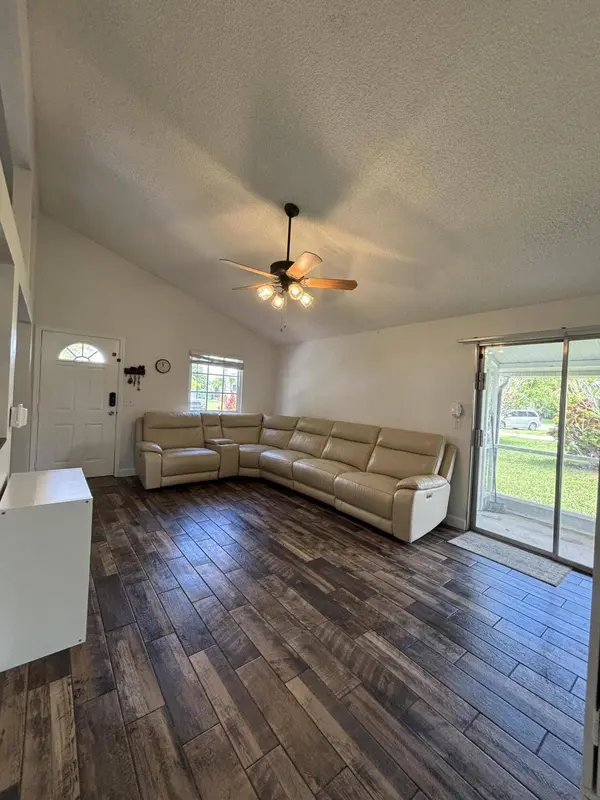 5415 Courtney CIR, Boynton Beach, FL 33472