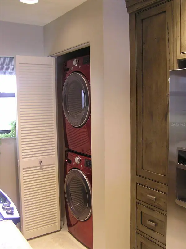 462 BOUCHELLE DR #201, New Smyrna Beach, FL 32169