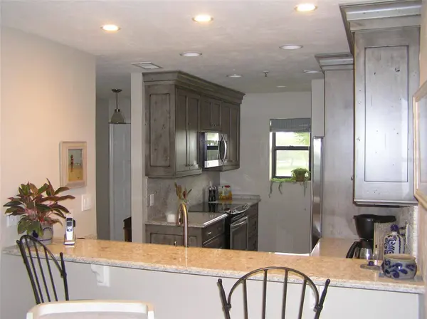 462 BOUCHELLE DR #201, New Smyrna Beach, FL 32169