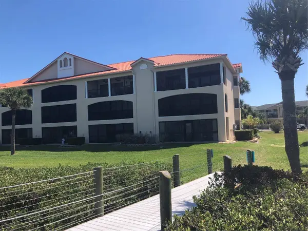 462 BOUCHELLE DR #201, New Smyrna Beach, FL 32169