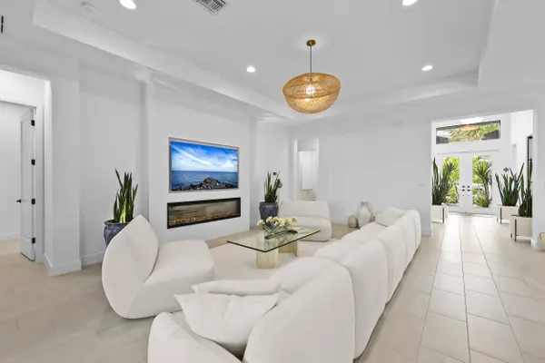 17044 Watersprite Lakes RD, Boca Raton, FL 33496