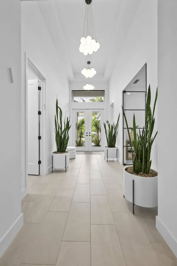 17044 Watersprite Lakes RD, Boca Raton, FL 33496