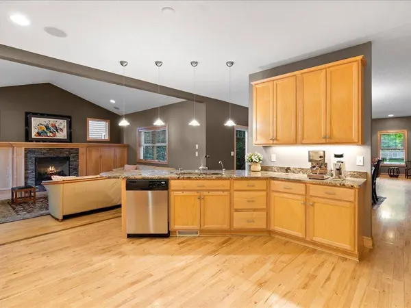 4112 Regent AVE N, Robbinsdale, MN 55422