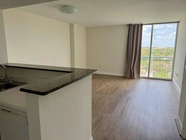 3000 Coral WAY #1007, Miami, FL 33145