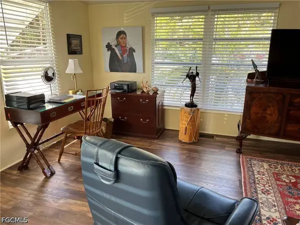 1 Zircon DR #1Z, Naples, FL 34114