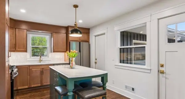 4625 Valley View RD, Edina, MN 55424