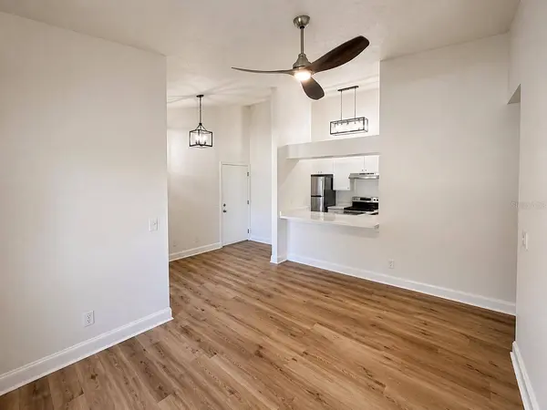 607 S WESTLAND AVE #19, Tampa, FL 33606
