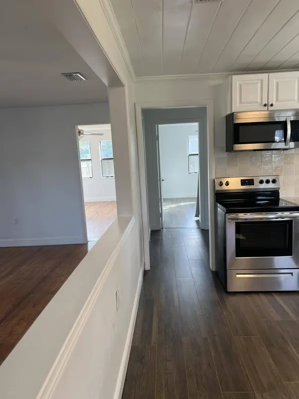 1005 20th AVE, Vero Beach, FL 32960