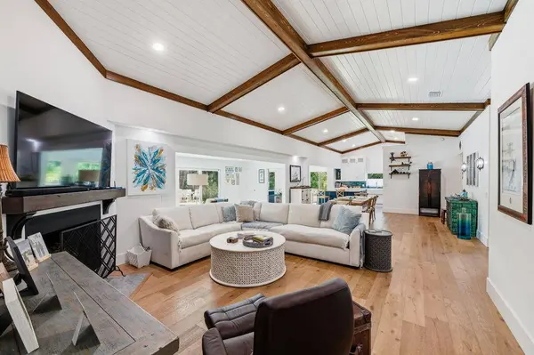 835 N East Stokes TER, Jensen Beach, FL 34957