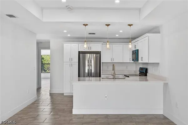 4686-4688 Golfview BLVD, Lehigh Acres, FL 33973