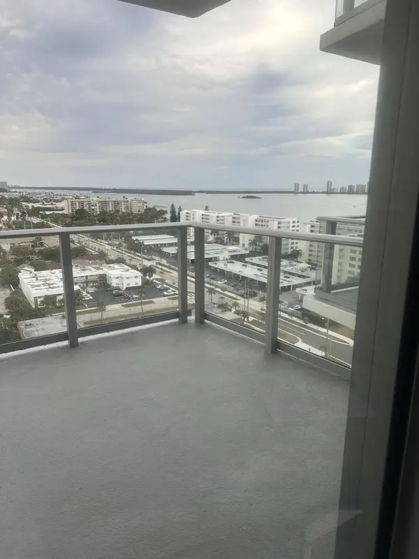 220 Lake Shore DR #1913, Lake Park, FL 33403