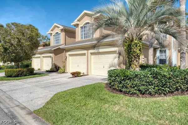 23039 Lone Oak DR, Estero, FL 33928