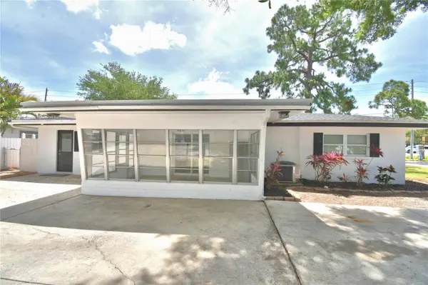 3553 CENTER CIR, Largo, FL 33774