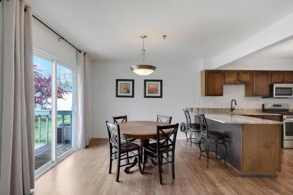 17883 Evener WAY, Eden Prairie, MN 55346