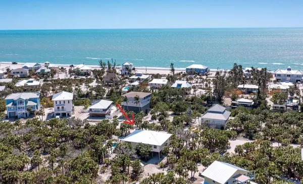 32 PALM DR, Placida, FL 33946