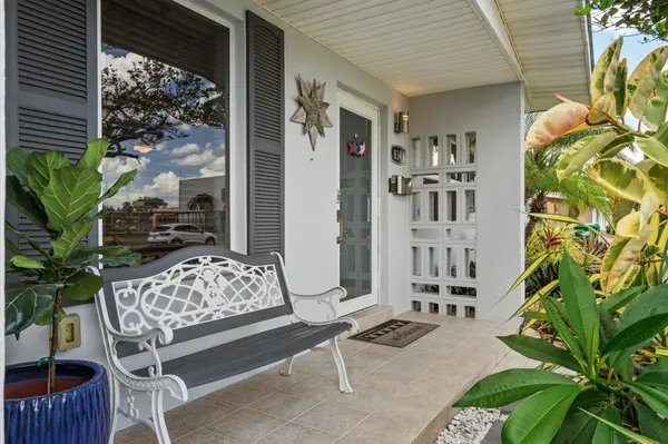 8341 SW 14th ST, Miami, FL 33144