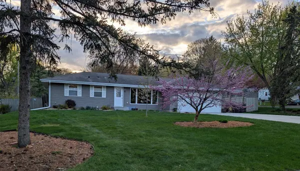 15200 Lead ST, Burnsville, MN 55306