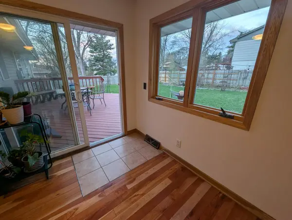 15200 Lead ST, Burnsville, MN 55306