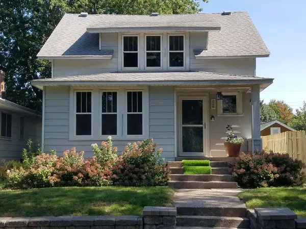 952 Ottawa AVE, Saint Paul, MN 55118