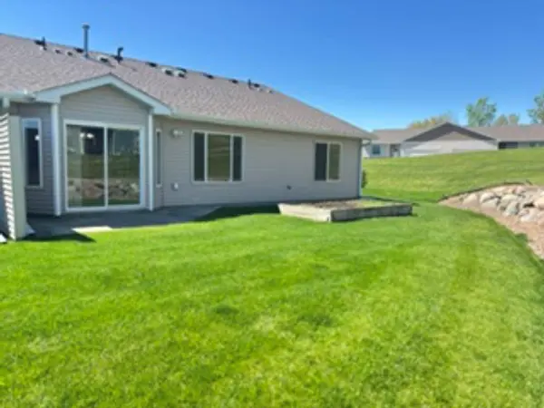638 4th Circle DR SE, Lonsdale, MN 55046