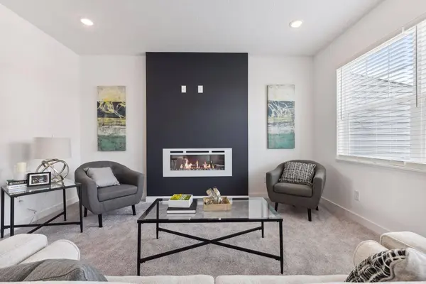 3139 Clover Ridge DR, Chaska, MN 55318
