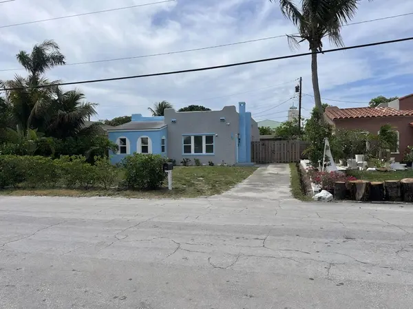 120 NW 4th AVE, Boynton Beach, FL 33435