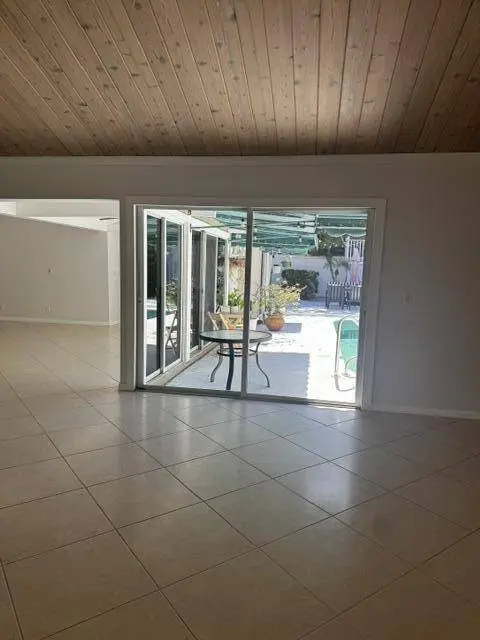112 E Coral Fish LN, Jupiter, FL 33477