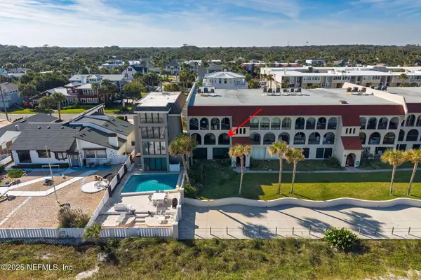 10 10TH ST #2, Atlantic Beach, FL 32233