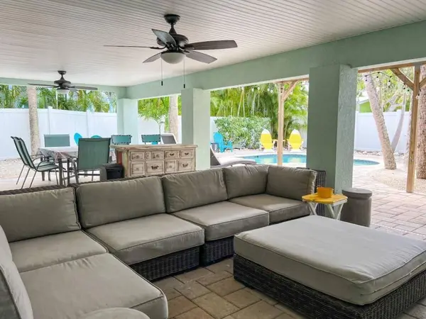 308 60TH ST #A, Holmes Beach, FL 34217