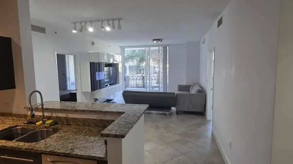 550 Okeechobee BLVD #308, Loxahatchee, FL 33401