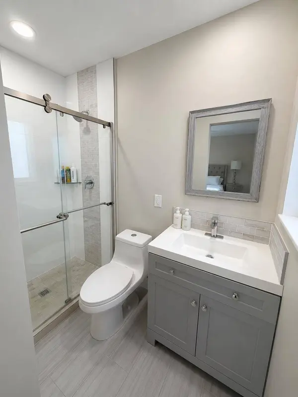 460 SW 55th AVE, Plantation, FL 33317