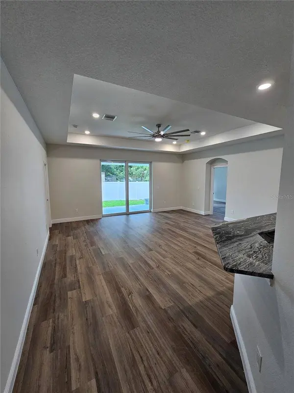 6044 107TH AVE N, Pinellas Park, FL 33782