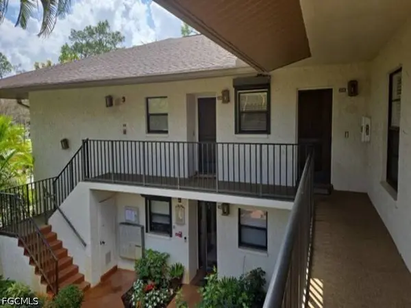 1733 Courtyard WAY #B205, Naples, FL 34112