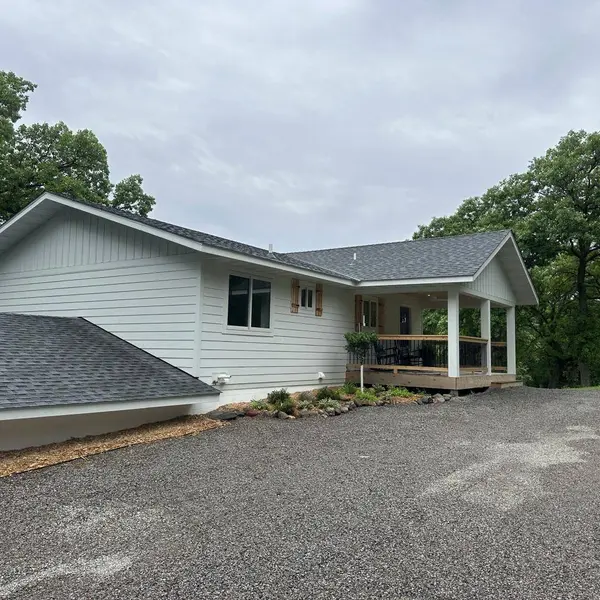 2241 County Road 39 NW, Maple Lake, MN 55358