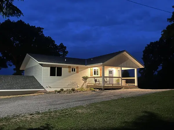 2241 County Road 39 NW, Maple Lake, MN 55358
