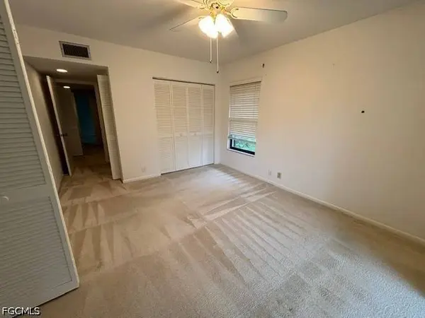1733 Courtyard WAY #B205, Naples, FL 34112