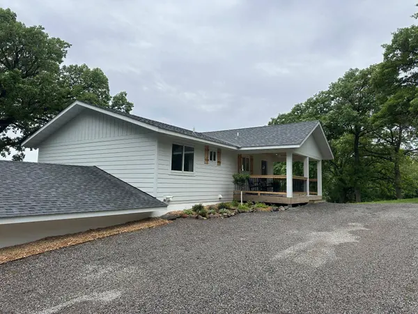 2241 County Road 39 NW, Maple Lake, MN 55358