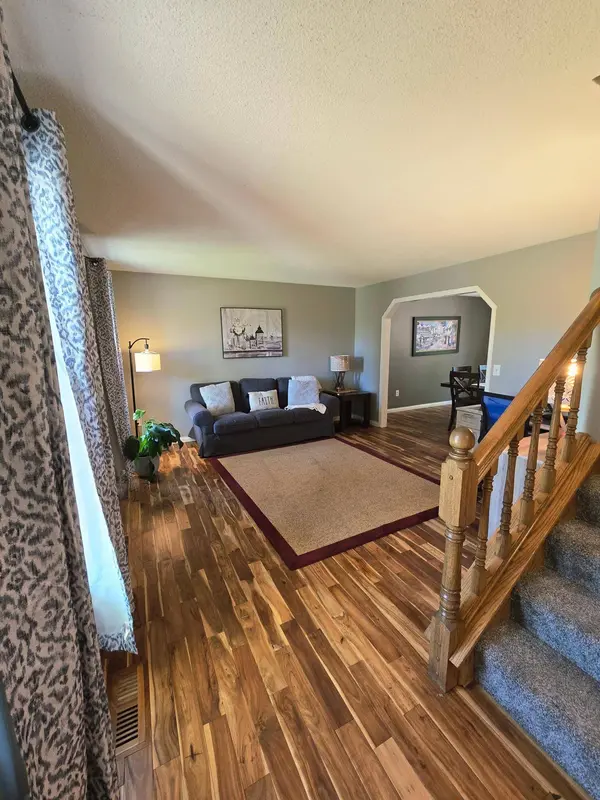 1435 138th AVE NW, Andover, MN 55304
