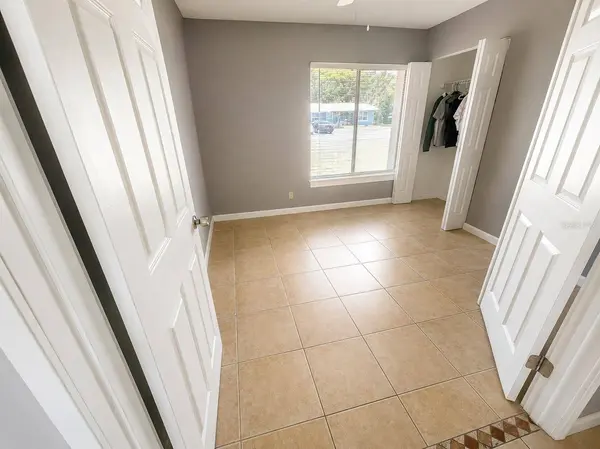 17 S FLAG DR, Kissimmee, FL 34759
