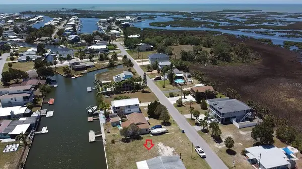 4018 EAGLE NEST DR, Hernando Beach, FL 34607