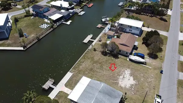 4018 EAGLE NEST DR, Hernando Beach, FL 34607